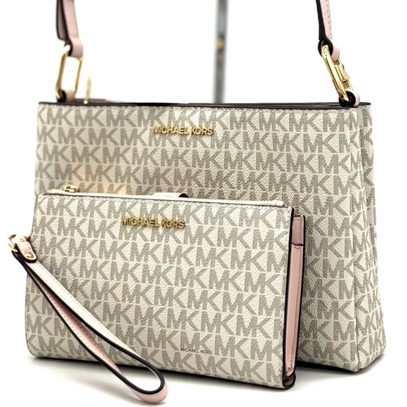 Michael Kors Trisha MD Triple Compartment Xbody Bag & Double Zip Wallet Set - Picture 1 of 12